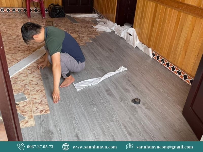 dịch vụ thi công sàn nhựa giá rẻ,