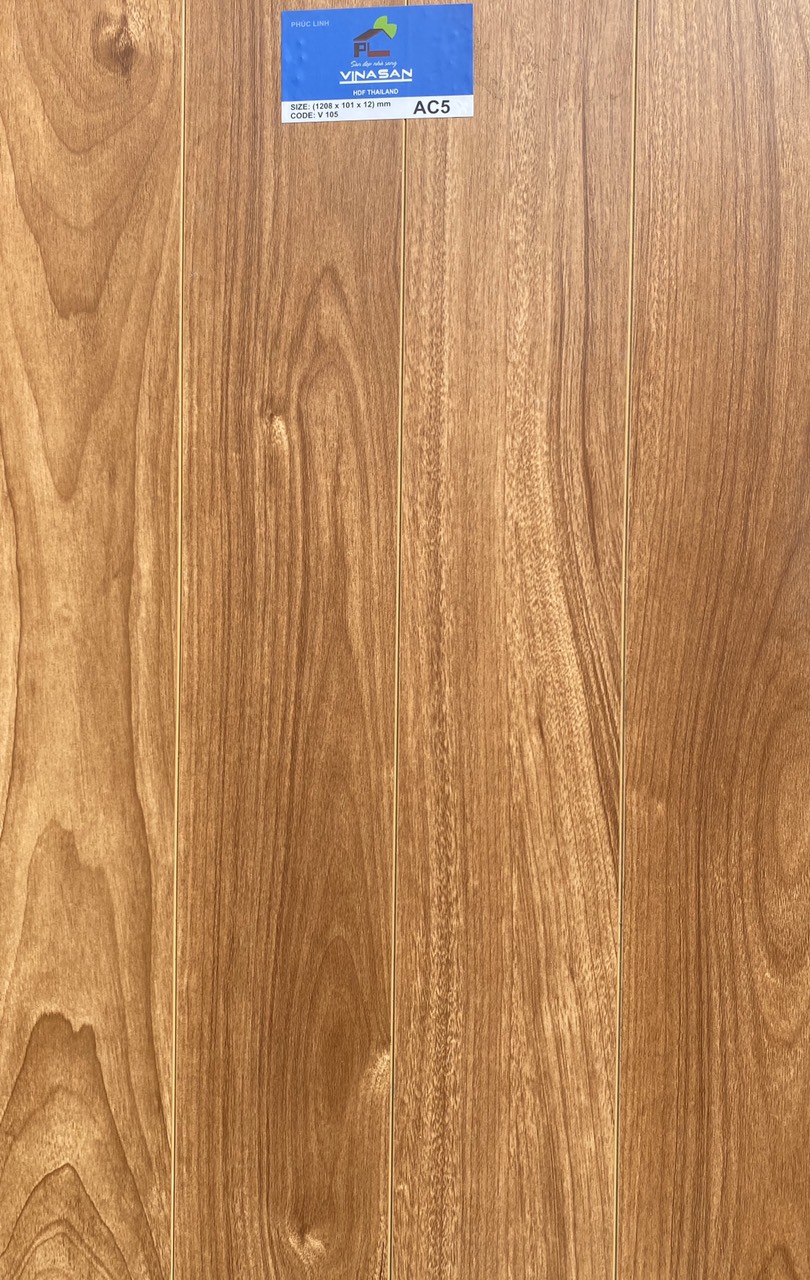 sàn gỗ công nghiệp thái lan giá rẻ, sàn gỗ thái lan v105 cốt xanh, Thi công sàn gỗ công nghiệp thái lan,