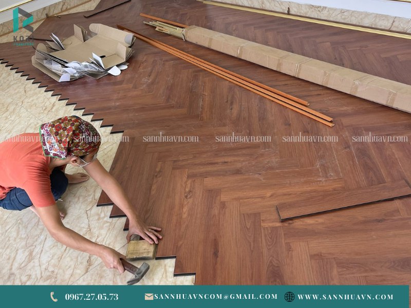 thi công sàn gỗ xương cá công nghiệp