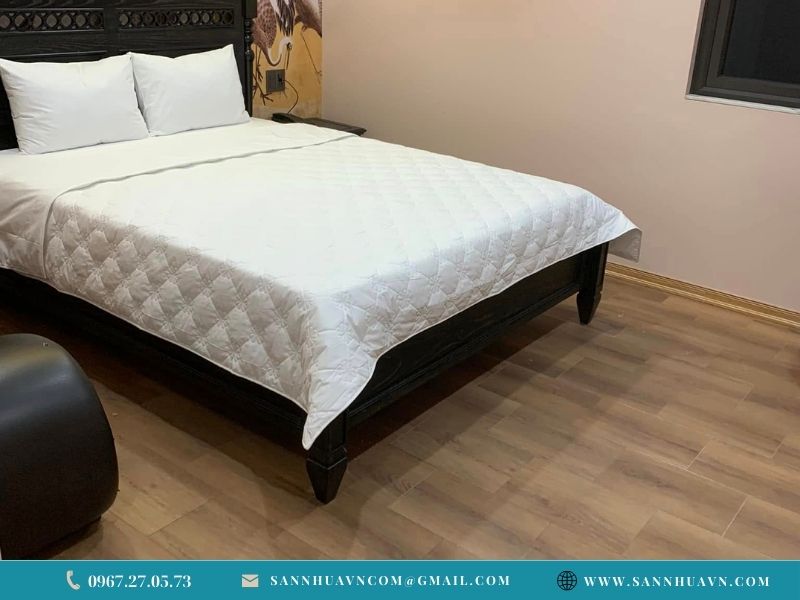 sàn gỗ cốt nâu cho phòng ngủ